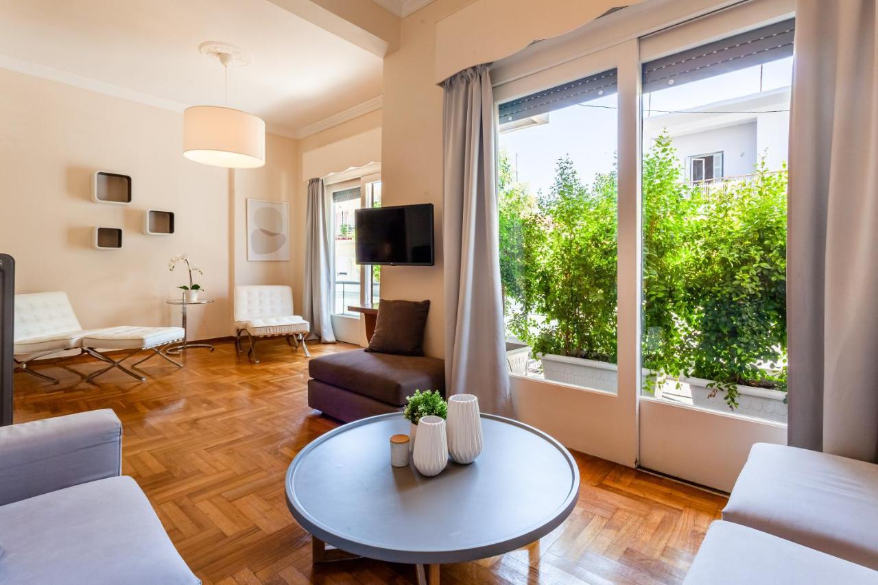 A Homes Greece - Urban Garden Retreat Calamata Exterior foto